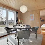 Beautiful In With Kitchen